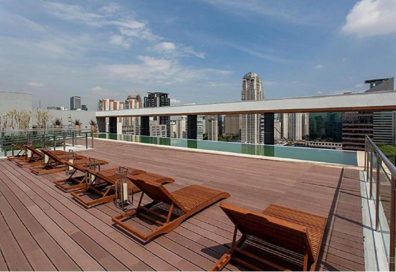 Deluxe Fl 72 Apartment *